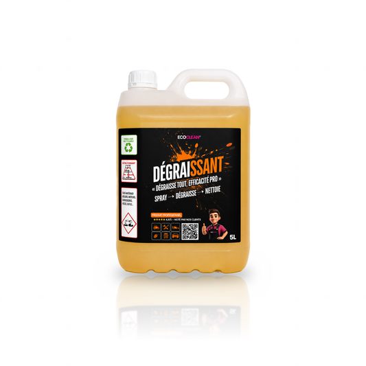 Dégraissant Pro EcoClean® utilisé pour le nettoyage des carénages externes d'un robot de traite
